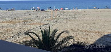 APPARTAMENTO STRONGOLI NUOVO prima fila