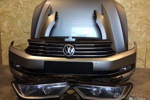 Passat 2018 fari normali ricambi