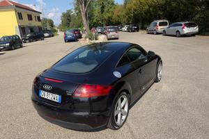 Audi TT Coupé 2.0 TDI quattro Advanced