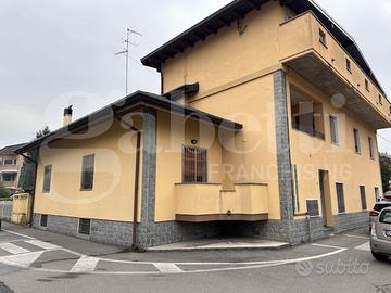 Appartamento Varedo [Cod. rif 3291566VRG]