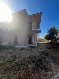 Rif. 356 baia verde 65.000,00 immobile rustico vi