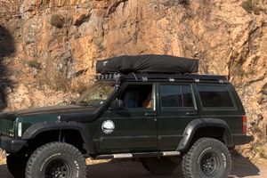 JEEP CHEROKEE XJ 4.0