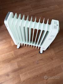 Stufetta elettrica ad olio, usata pochissimo.