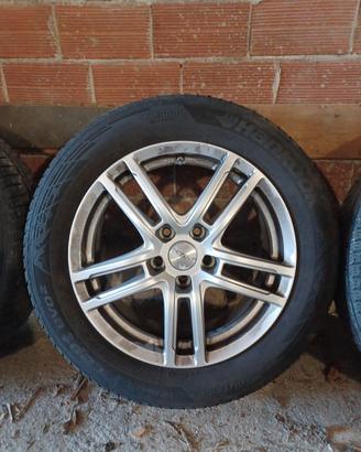 Cerchi in lega Dezent 17’’ 5 fori