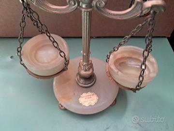 oggetto vintage 1983 bilancia ceramica anno santo 