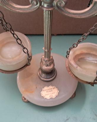 oggetto vintage 1983 bilancia ceramica anno santo 