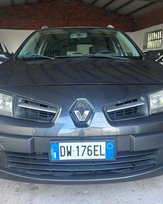 Renault Megane Mégane 1.5 dCi/105CV Grandtour Seri