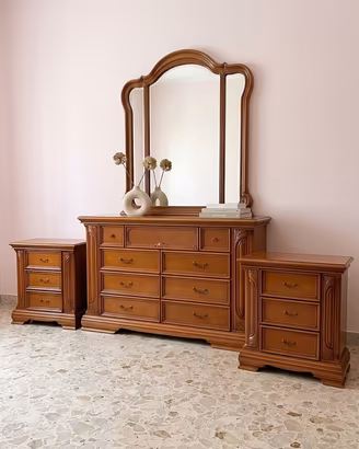 Armadio+ trittico con specchiera + giro letto