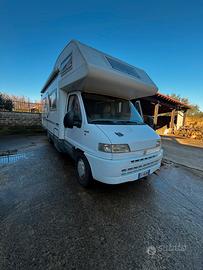 CAMPER MANSARDATO ARCA 407