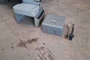sedile con frigorifero multivan  t4 