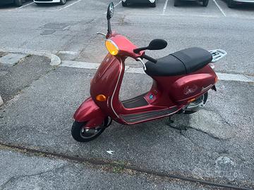 Vespa Et4