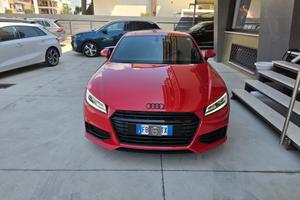 Audi TT Coupé 2.0 TDI ultra S line
