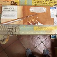 Luce per armadio