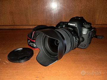 Fotocamera digitale CANON EOS 6D Mark II