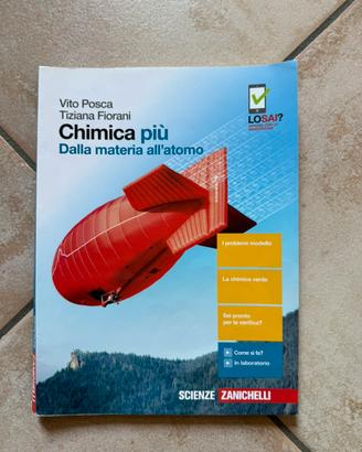 Libro di chimica “Chimica più”