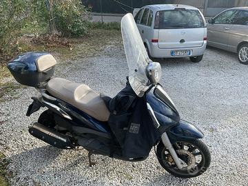 Piaggio Beverly tourer 400