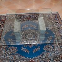 Tavolo da salotto in vetro e pietra