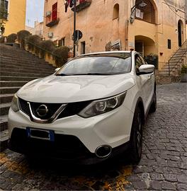 Nissan qashqai j11 2015