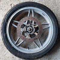 Cerchio e gomma nuova guzzi v35 v50 