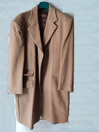 Elegante Cappotto Cammello e Altro