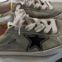 Golden goose numero 32