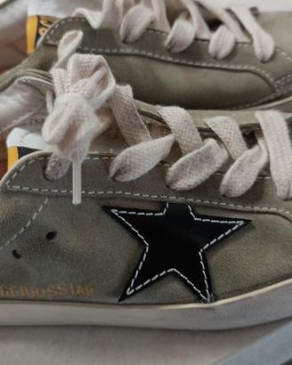 Golden goose numero 32