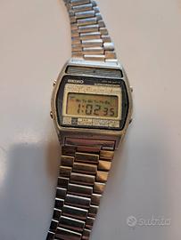 seiko LCD LC A158. QUARTZ 