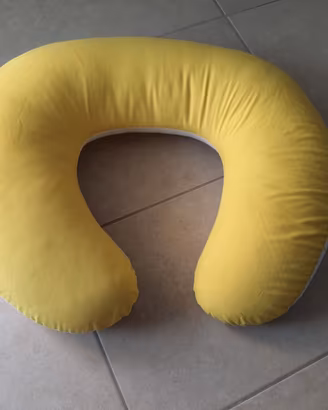 Cuscino allattamento a ciambella giallo/bianco