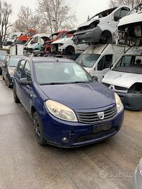 Ricambi Dacia Sandero 2009 - Veicolo per ricambi