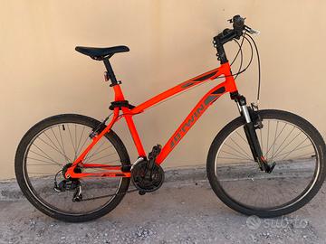 Btwin mountain bike Aluframe340 cerchi 26’