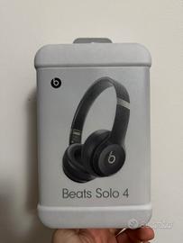 Beats solo 4