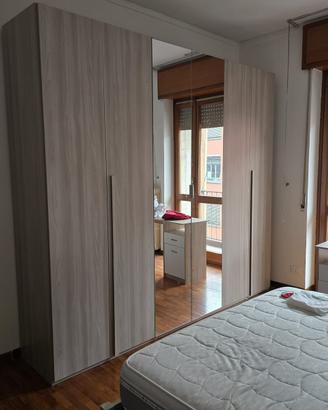 2 camere da letto complete di armadio e cassettoni