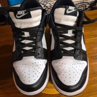 Nike Dunk Low bianche e nere – EU 40