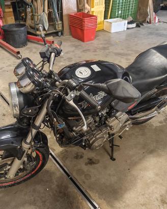 motore Honda Hornet 600 a carburatori 2001