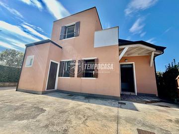 ESCLUSIVA VILLA BIFAMILIARE IN ZONA OSPEDALE