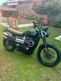 Triumph scrambler 900