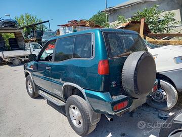 Ricambi Nissan Terrano 2 anno 1995