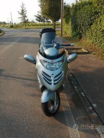 Scooter KYMCO GRAND DINK 250