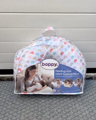 Cuscino allattamento Boppy Chicco con fodera cuori
