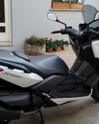 Yamaha x-max400