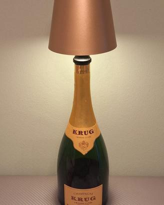 Krug bottiglia lampada led dorata 