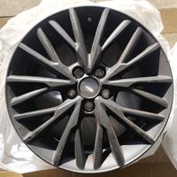 4 Cerchi in lega Toyota r18 5x114.3 7j con TMPS