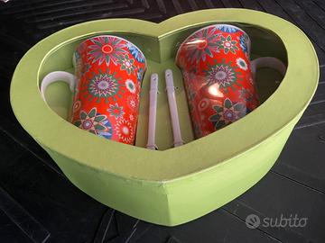 Coppia di tazze per “innamorati “