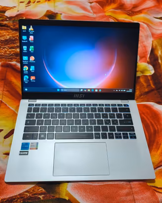 Msi modern 14 ,i5-12TH,SSD  520GB/8gb,14” FHD  IPS