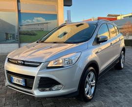 Ford Kuga 2.0 TDCI 140 CV 2WD Titanium