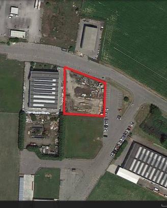 Terreno di 2330 m² a Castello d'Argile