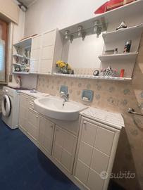 Mobile bagno laccato bianco