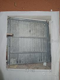  porta basculante in buone condizioni 