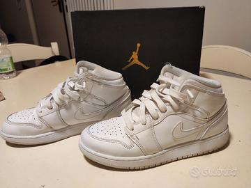 Air Jordan 1 mid GS