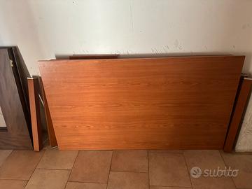 tavolo nuovissimo con sedie